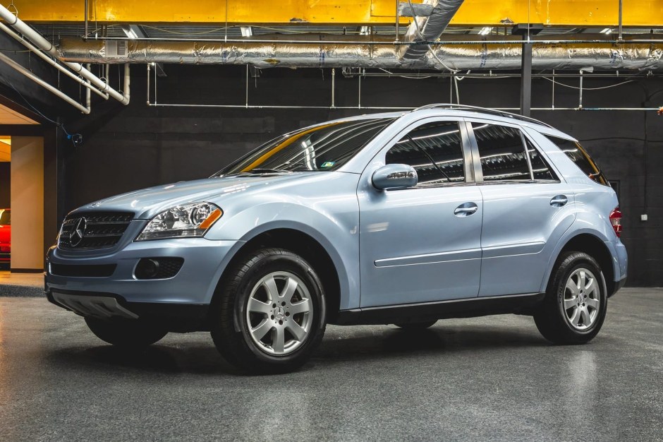 2007 Mercedes-Benz M-Class sold at auction for $8,800