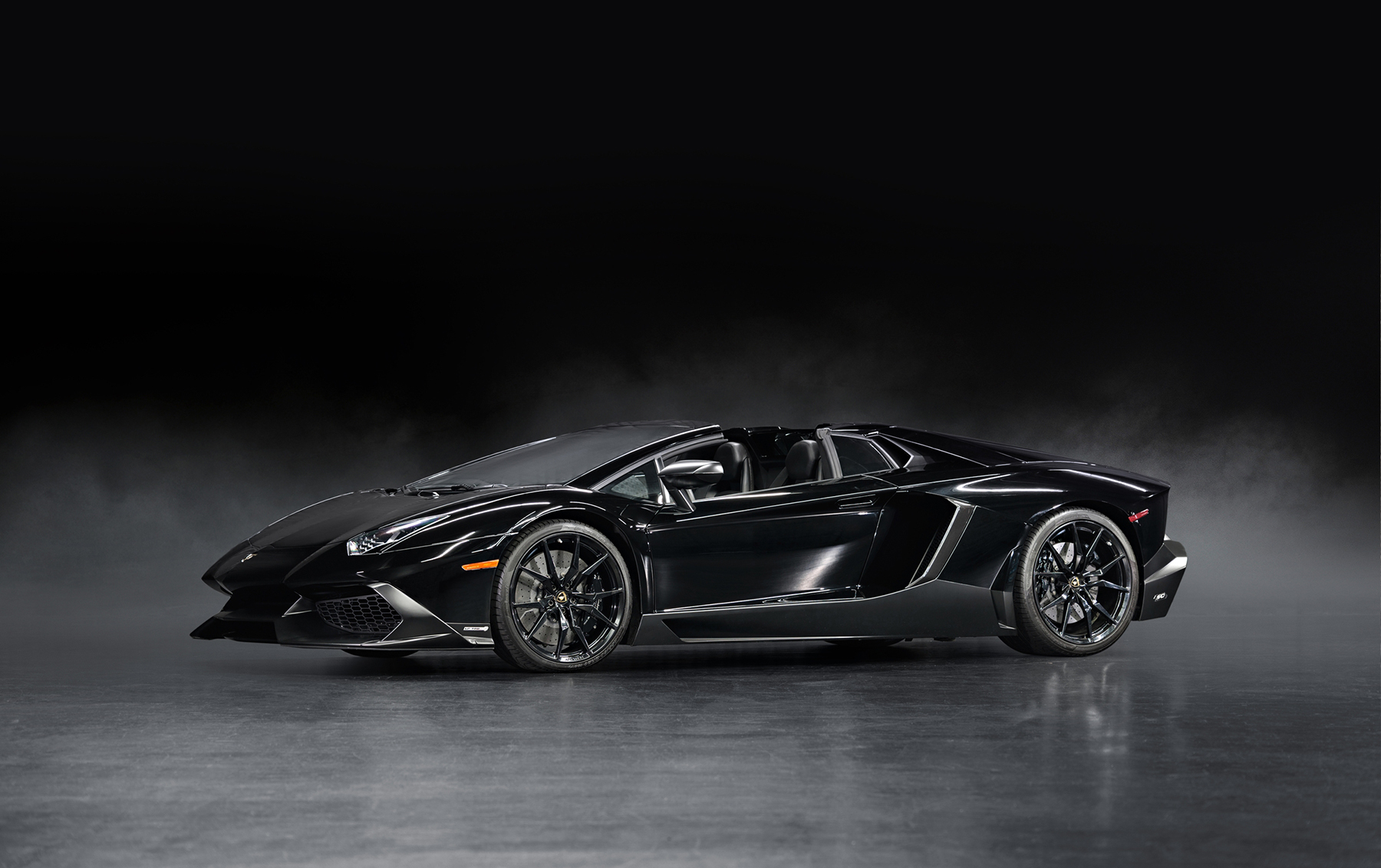 2014 Lamborghini Aventador sold at auction for $505,500