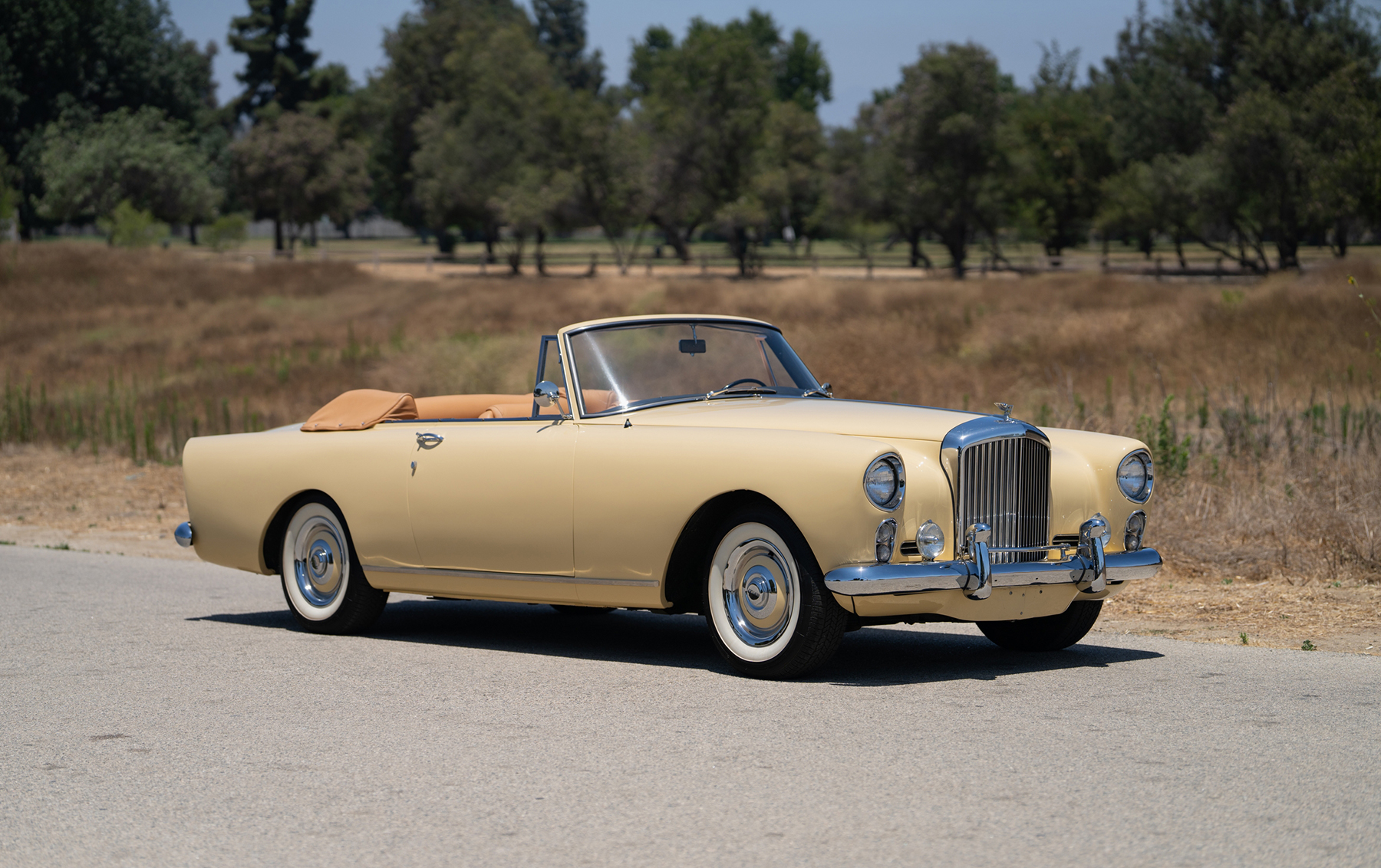 1961 Bentley Continental sold at auction for $168,000