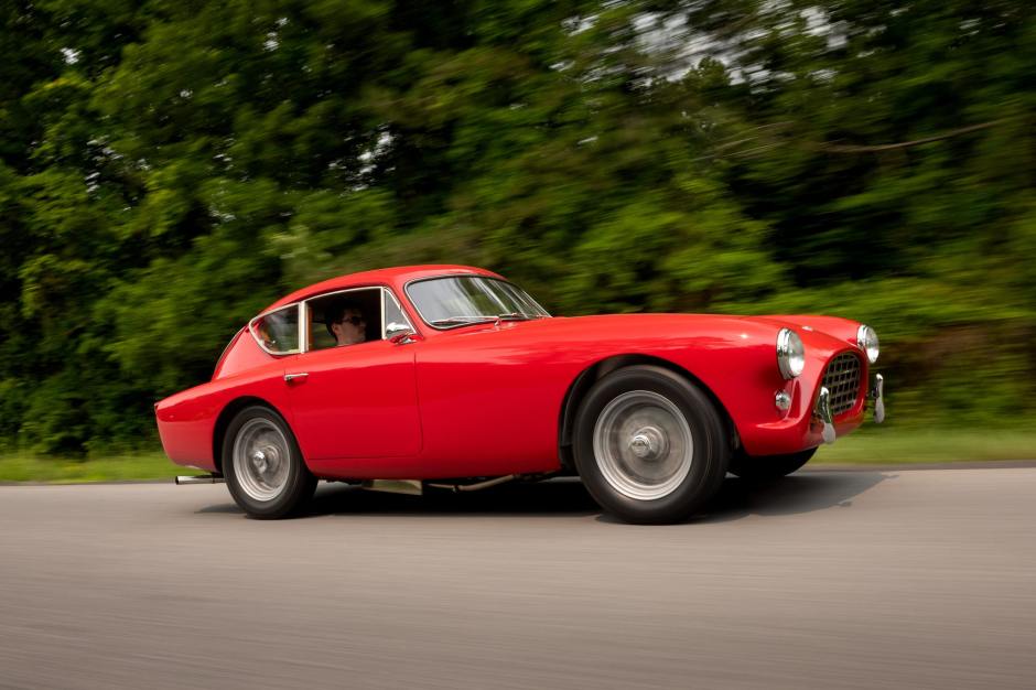 1958 AC Ace sold at auction for $75,500