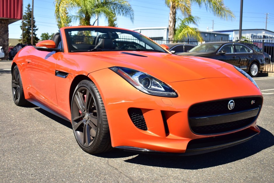 2014 Jaguar F-TYPE sold at auction for $42,260
