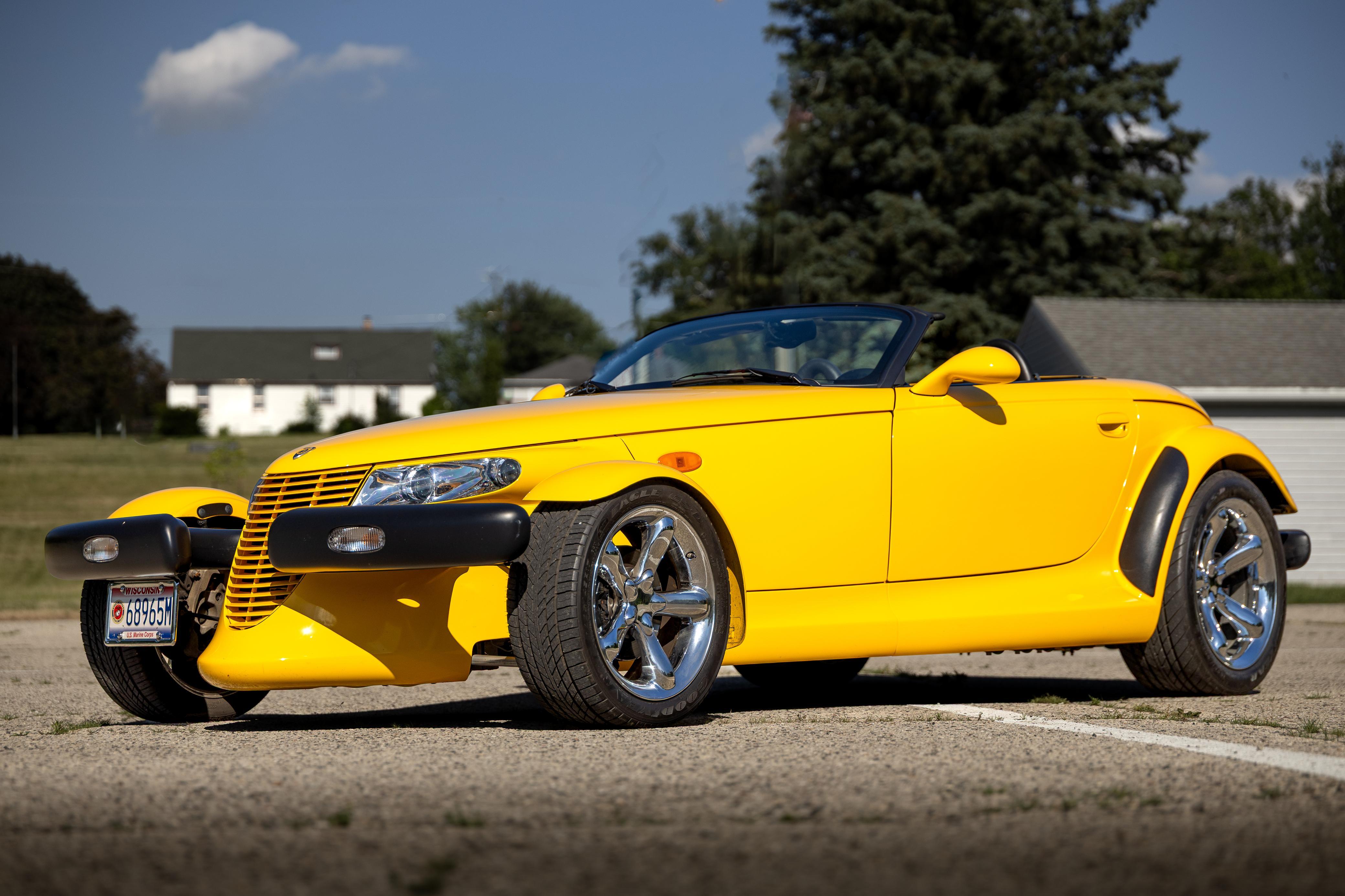 2000 Plymouth Prowler sold at auction for $27,000