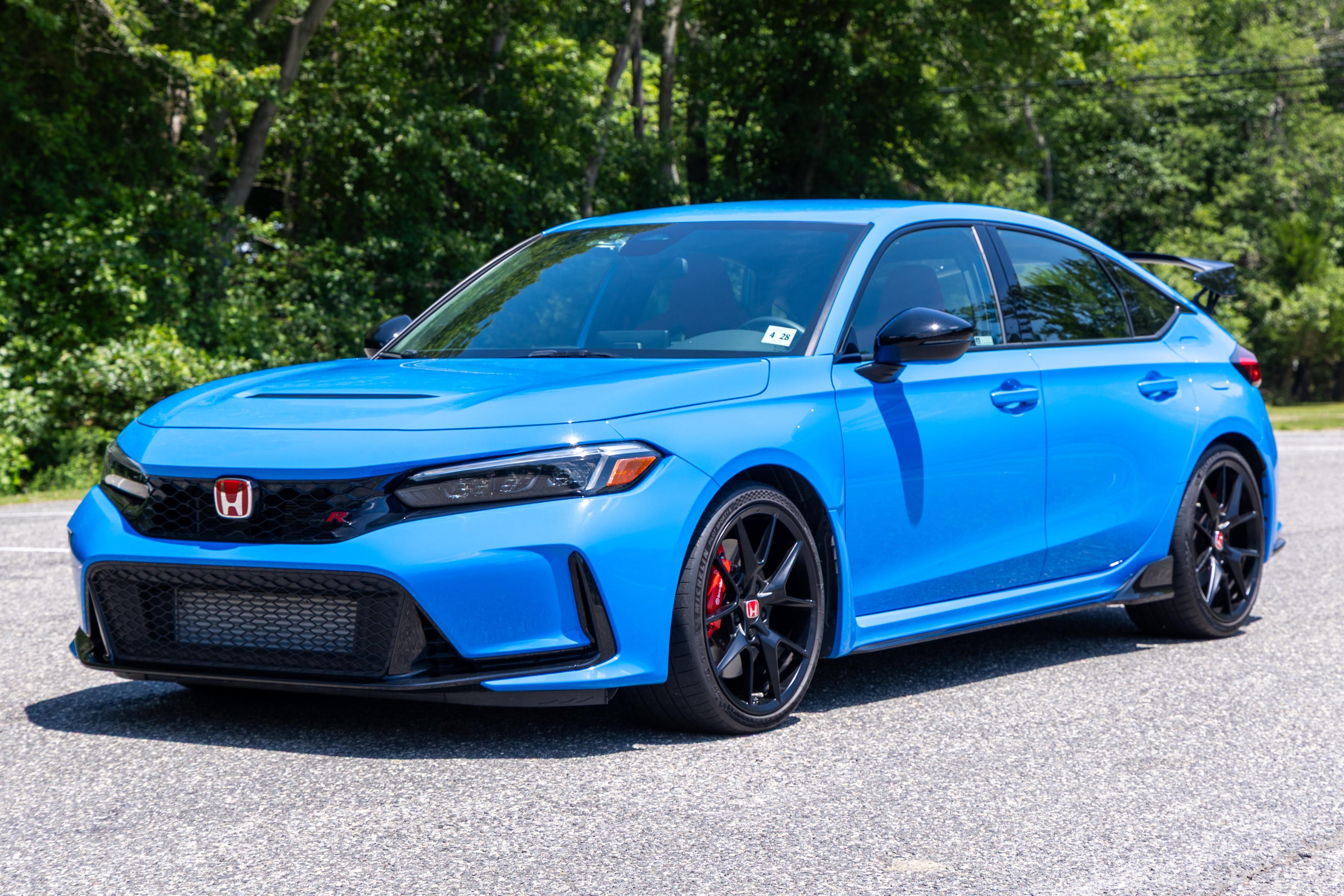 2023 Honda Civic Type R sold at auction for $40,250