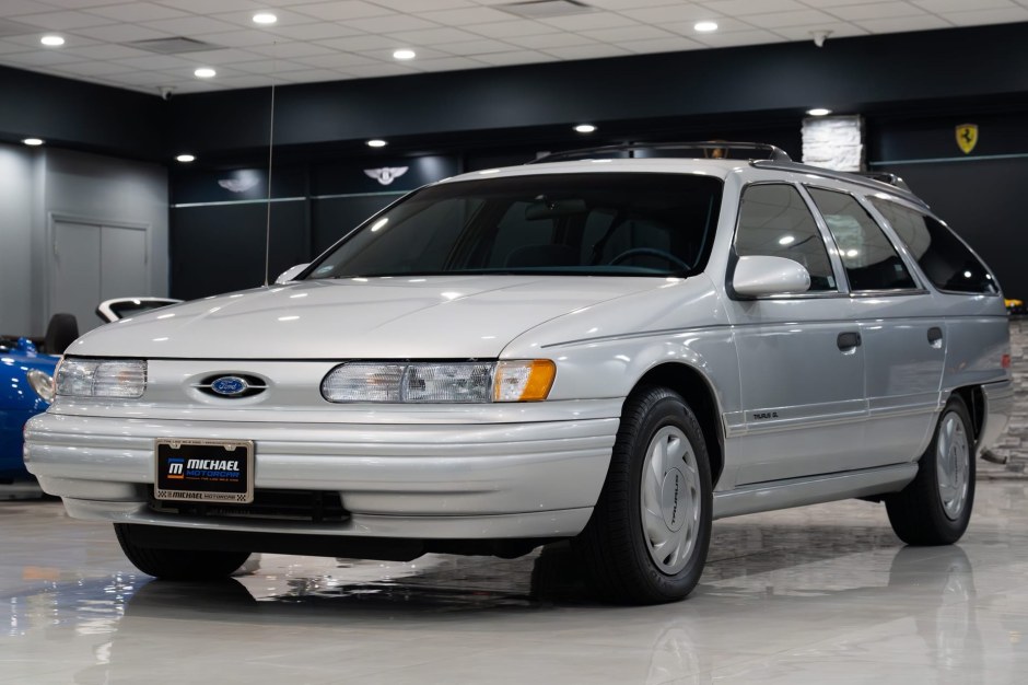 1993 Ford Taurus sold at auction for $12,193