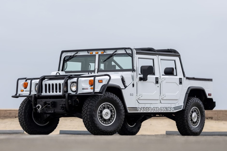 2006 Hummer H1 sold at auction for $135,000