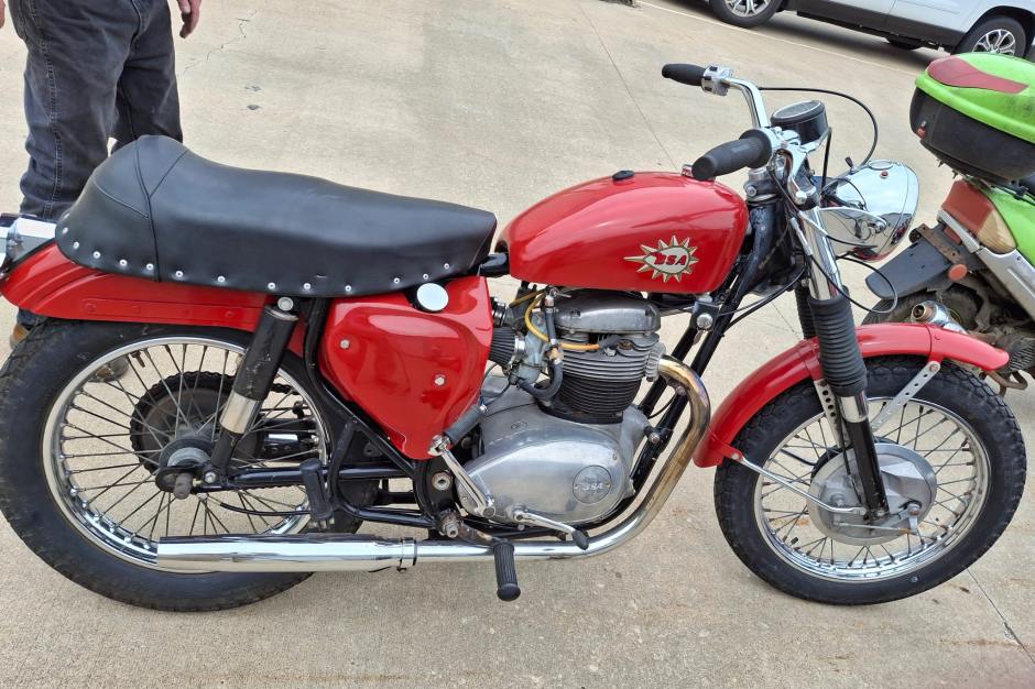 1969 BSA Lightning sold at auction for $1,100