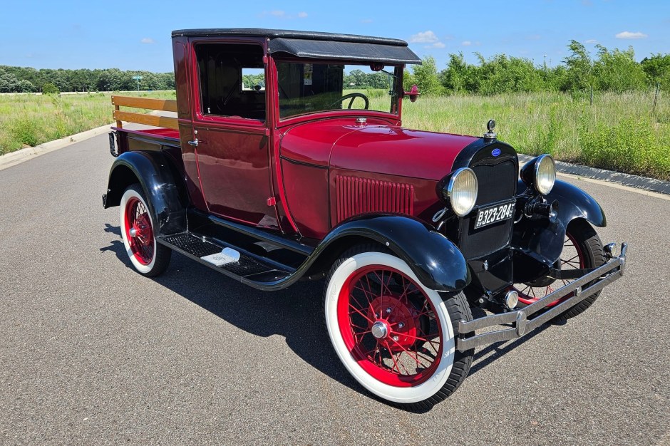 1929 Ford Model A sold at auction for $13,500