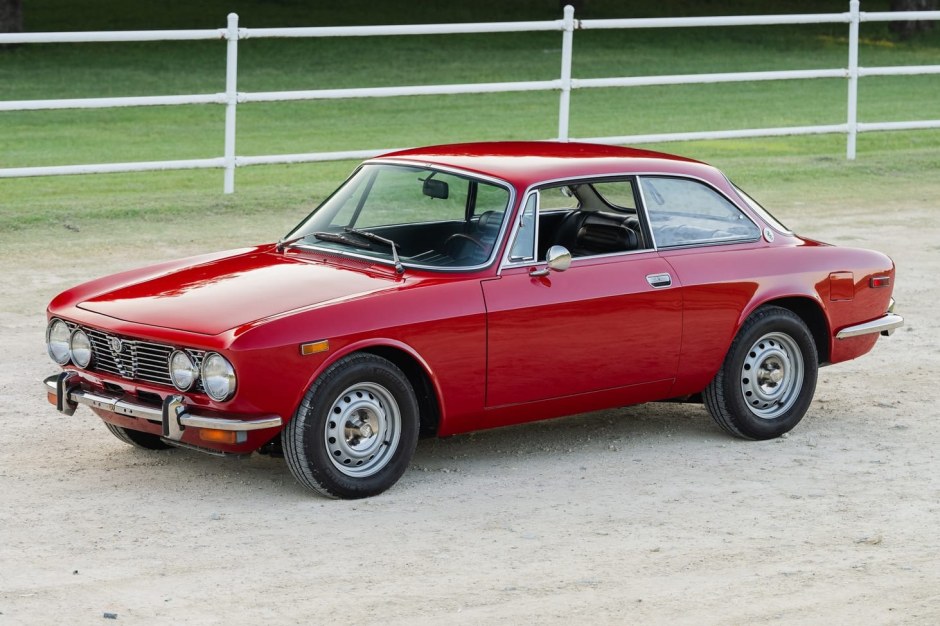 1974 Alfa Romeo GTV sold at auction for $45,500