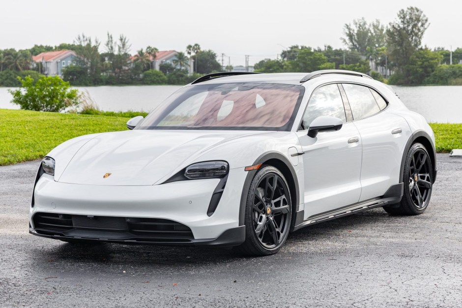 2022 Porsche Taycan sold at auction for $72,345