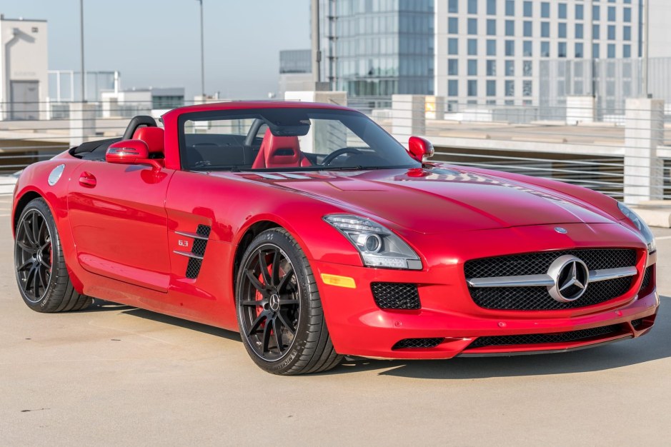2012 Mercedes-Benz SLS AMG sold at auction for $135,500