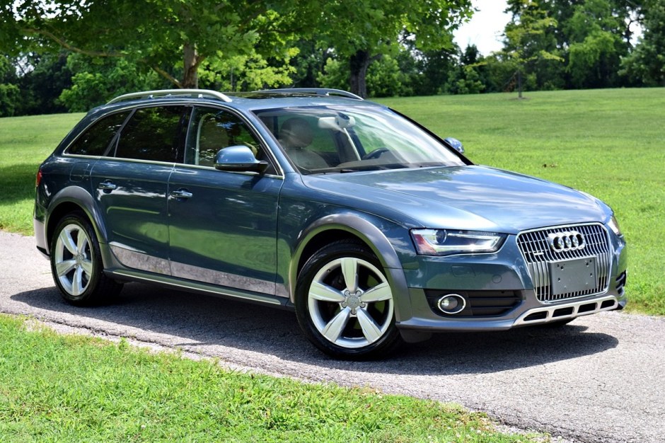 2015 Audi A4 Allroad sold at auction for $11,500