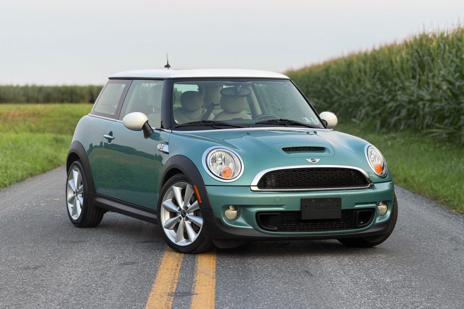 2012 Mini Cooper sold at auction for $10,750