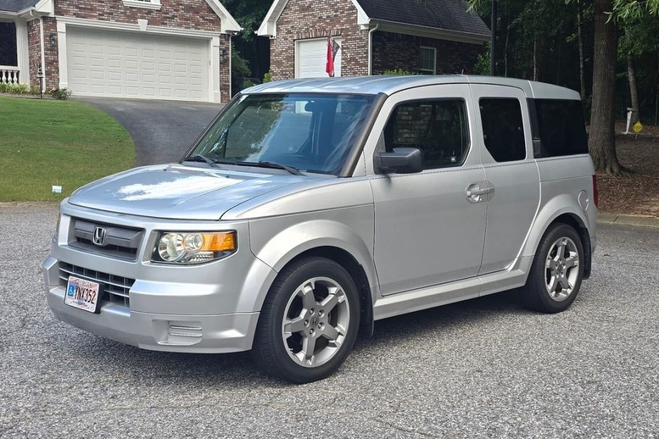 2008 Honda Element sold at auction for $14,250