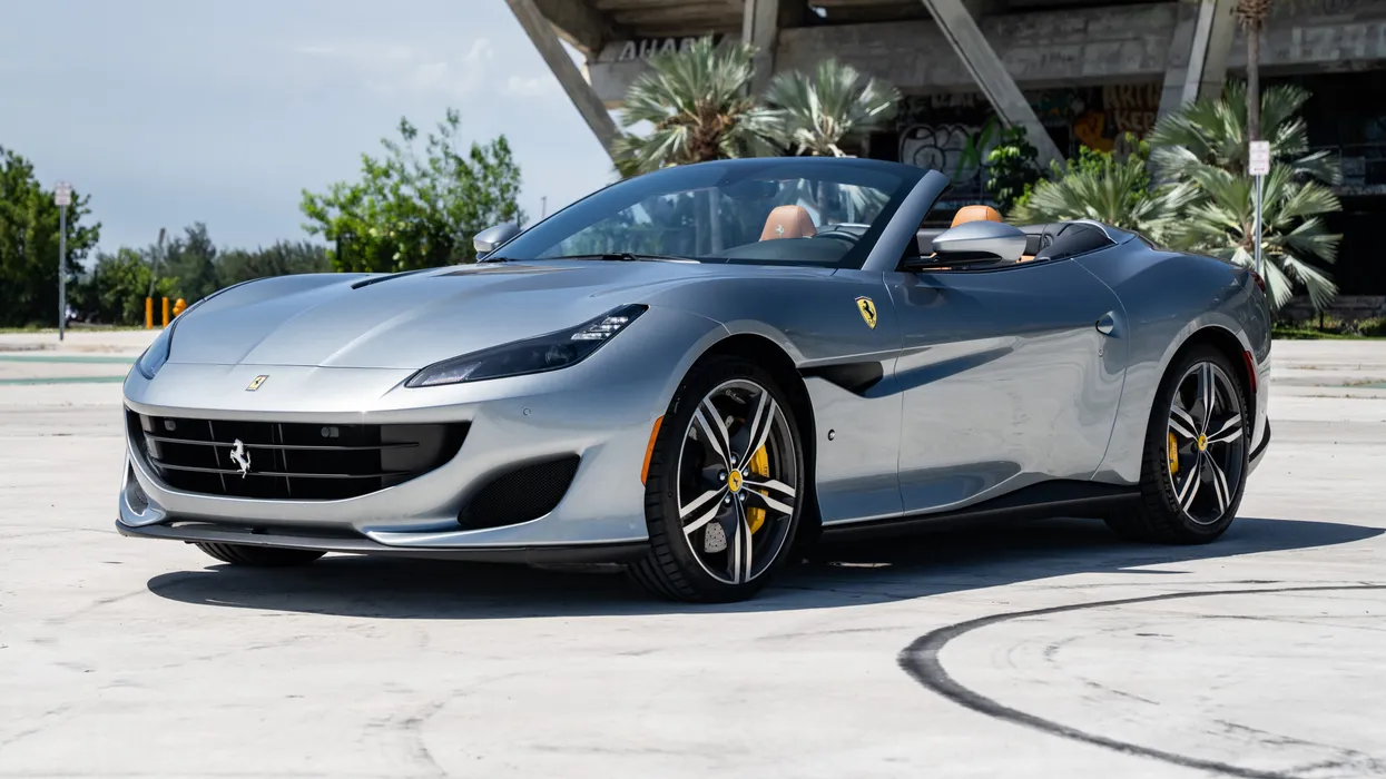 2019 Ferrari Portofino sold at auction for $185,000