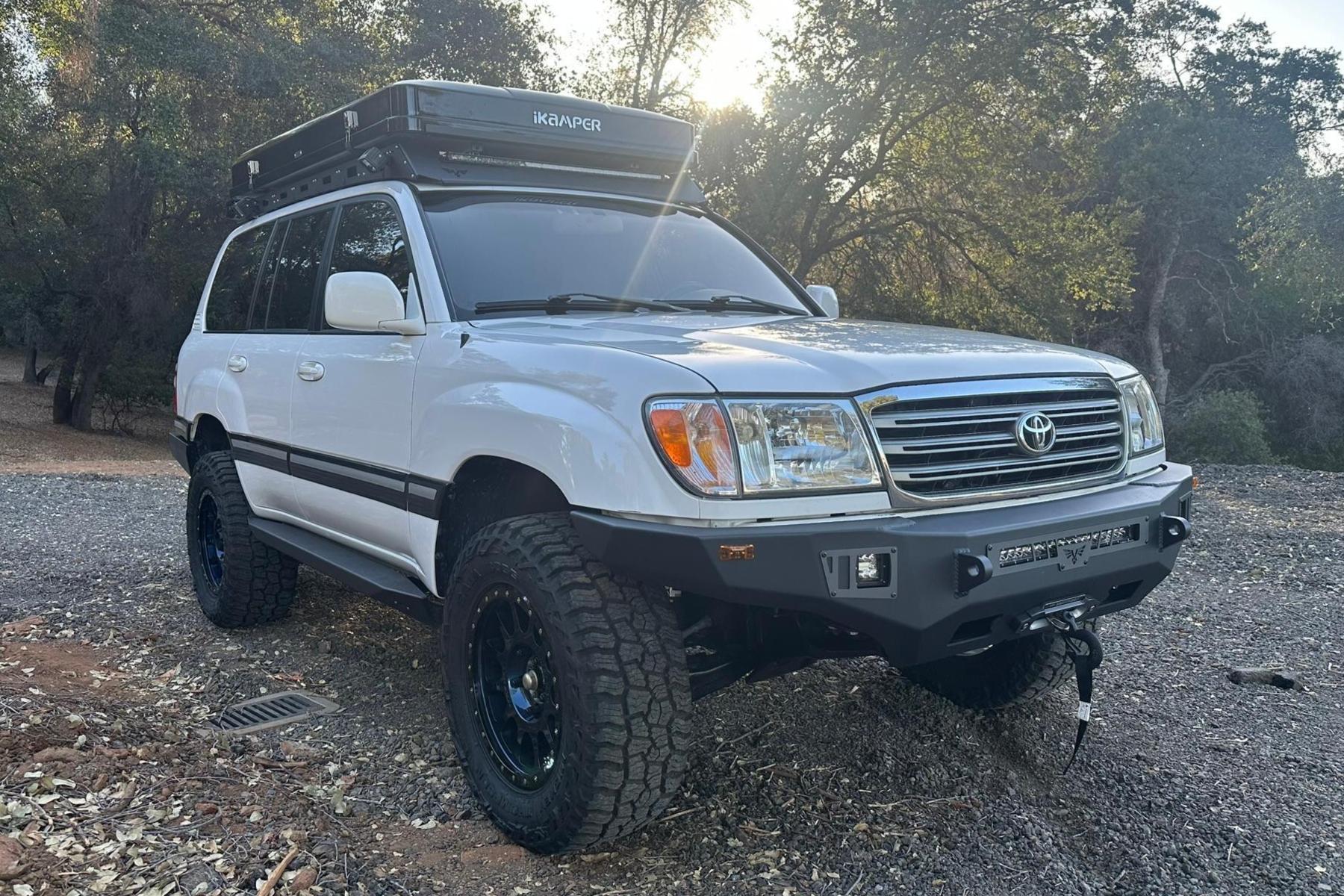 2003 Toyota Land Cruiser 100 Series sold at auction for $26,000