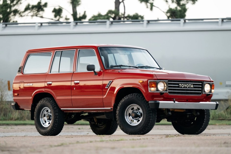 1986 Toyota Land Cruiser 60 Series sold at auction for $50,501