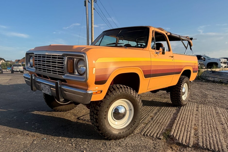 1978 Dodge Ramcharger sold at auction for $27,500