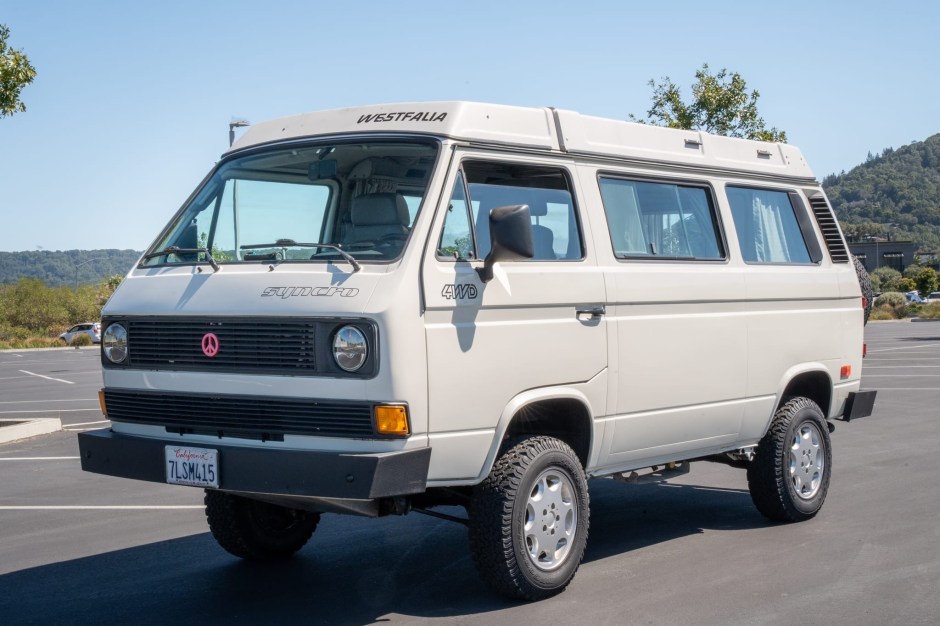 1988 Volkswagen Vanagon sold at auction for $32,714