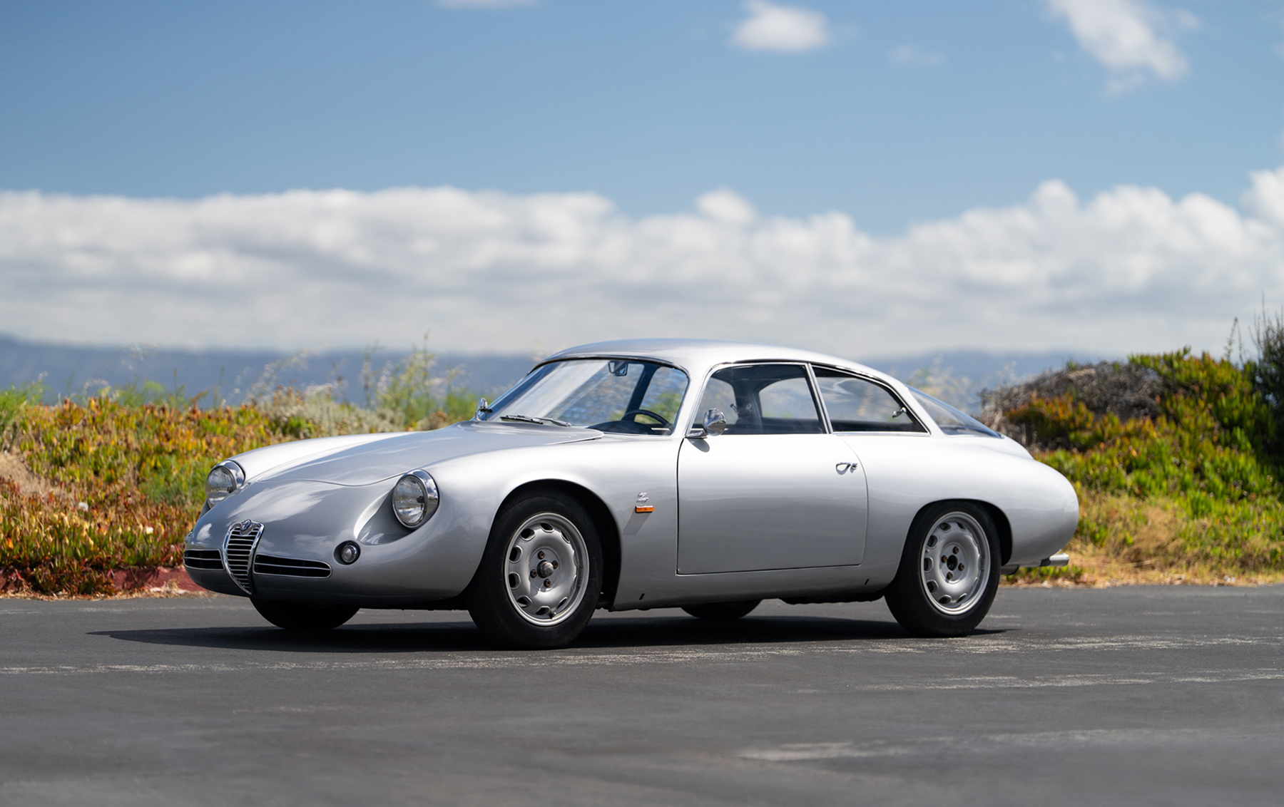 1962 Alfa Romeo Giulietta sold at auction for $252,000