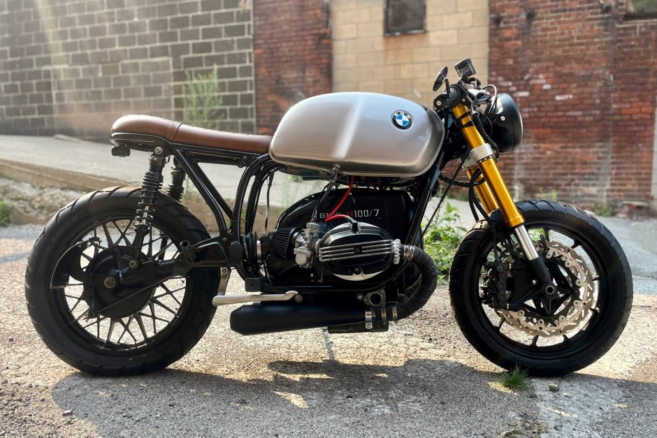 1977 BMW Slash Series (/5, /6, /7) sold at auction for $6,500