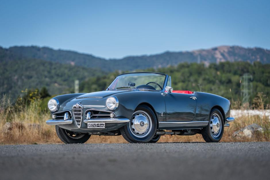1965 Alfa Romeo Giulia sold at auction for $132,000