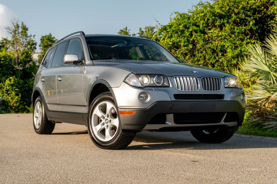 2007 BMW X3 sold at auction for $8,100