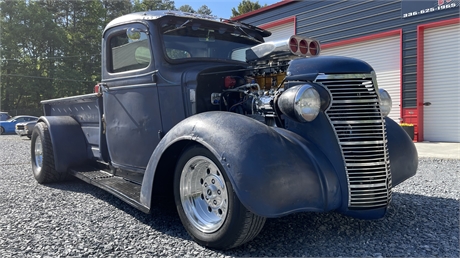 1938 Chevrolet Master sold at auction for $16,000