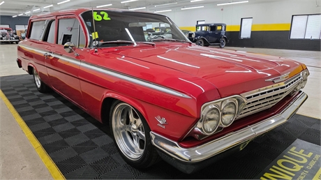 1962 Chevrolet Biscayne sold at auction for $27,500