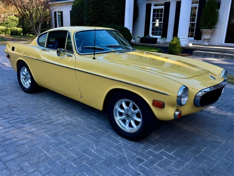 1972 Volvo 1800 sold at auction for $30,700