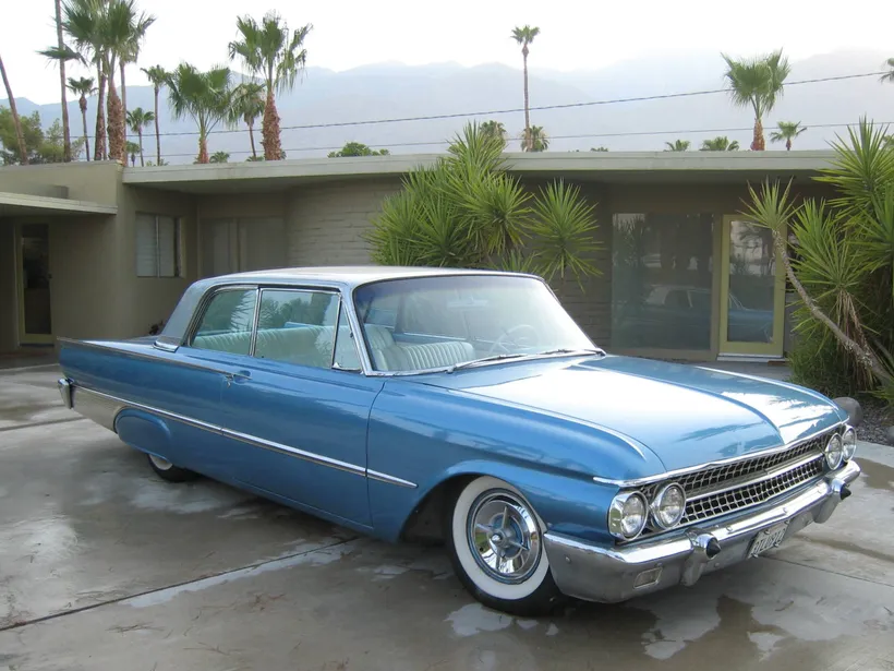 1961 Ford Galaxie sold at auction for $16,800