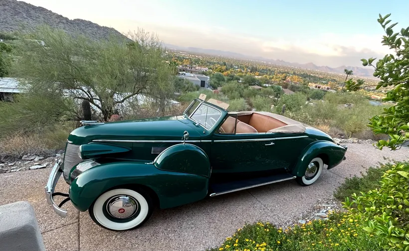 1939 Cadillac Fleetwood sold at auction for $119,000