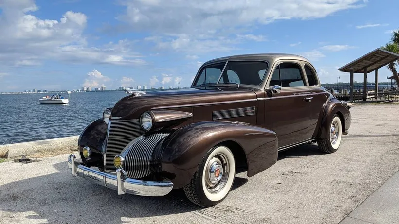 1939 Cadillac Series 61 sold at auction for $29,000