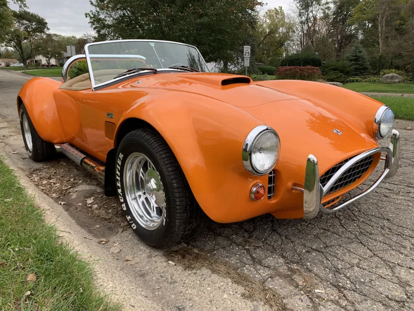 1966 AC Cobra sold at auction for $39,000