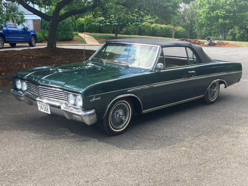 1965 Buick Special sold at auction for $8,000
