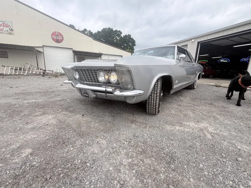 1963 Buick Riviera sold at auction for $35,750