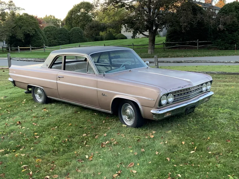 1963 Oldsmobile F-85 sold at auction for $8,000