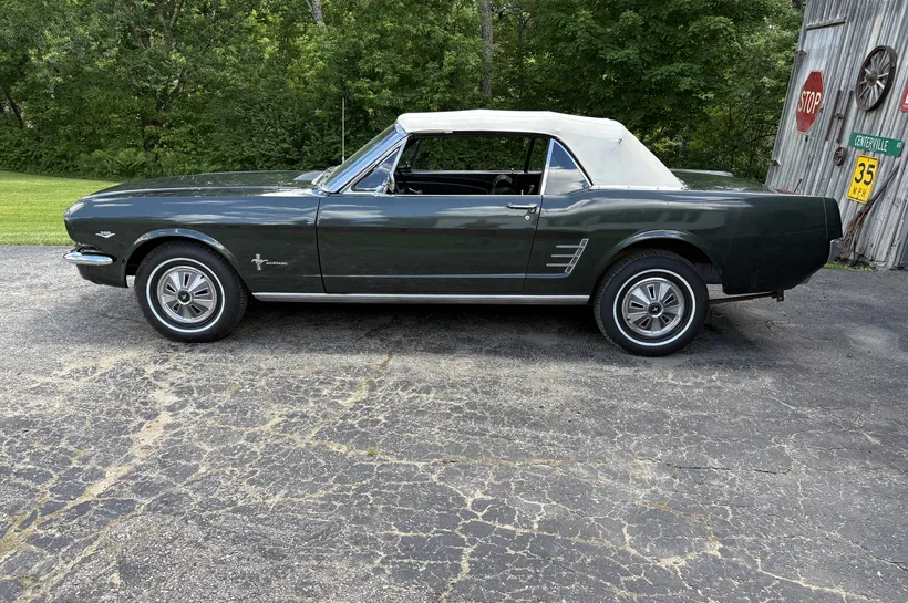 1966 Ford Mustang sold at auction for $15,000