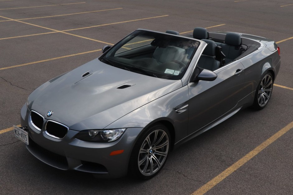 2010 BMW M3 (E90/E92/E93) sold at auction for $34,400