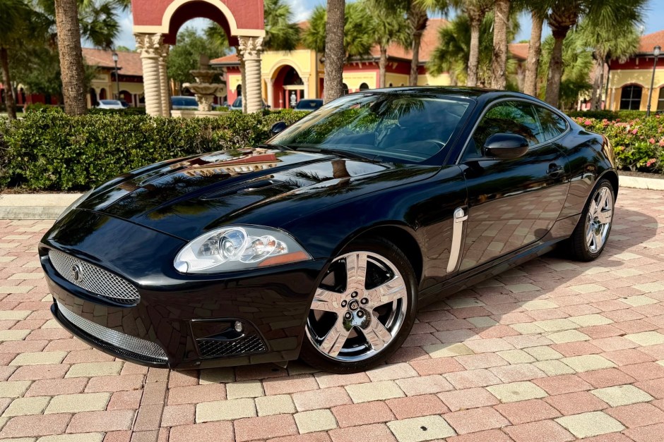 2008 Jaguar XKR sold at auction for $15,750