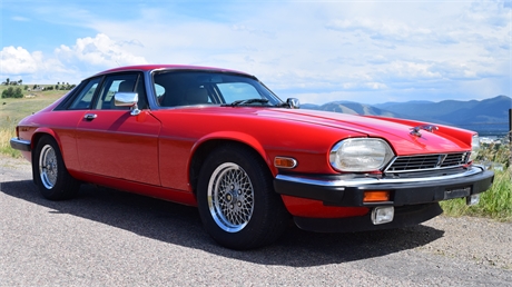 1989 Jaguar XJS sold at auction for $16,000