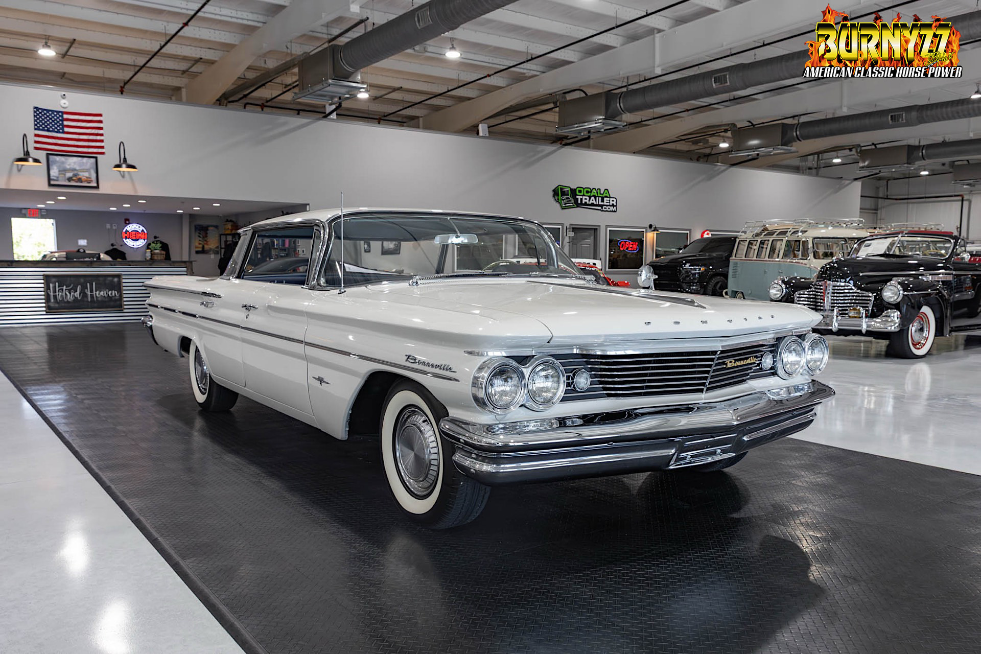1960 Pontiac Bonneville sold at auction for $16,500