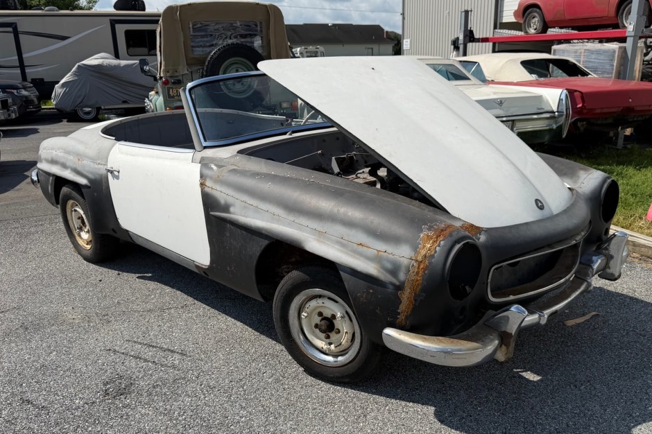 1959 Mercedes-Benz 190SL sold at auction for $13,000