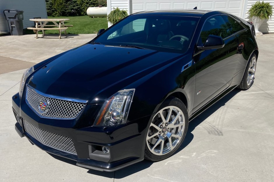 2012 Cadillac CTS sold at auction for $31,500