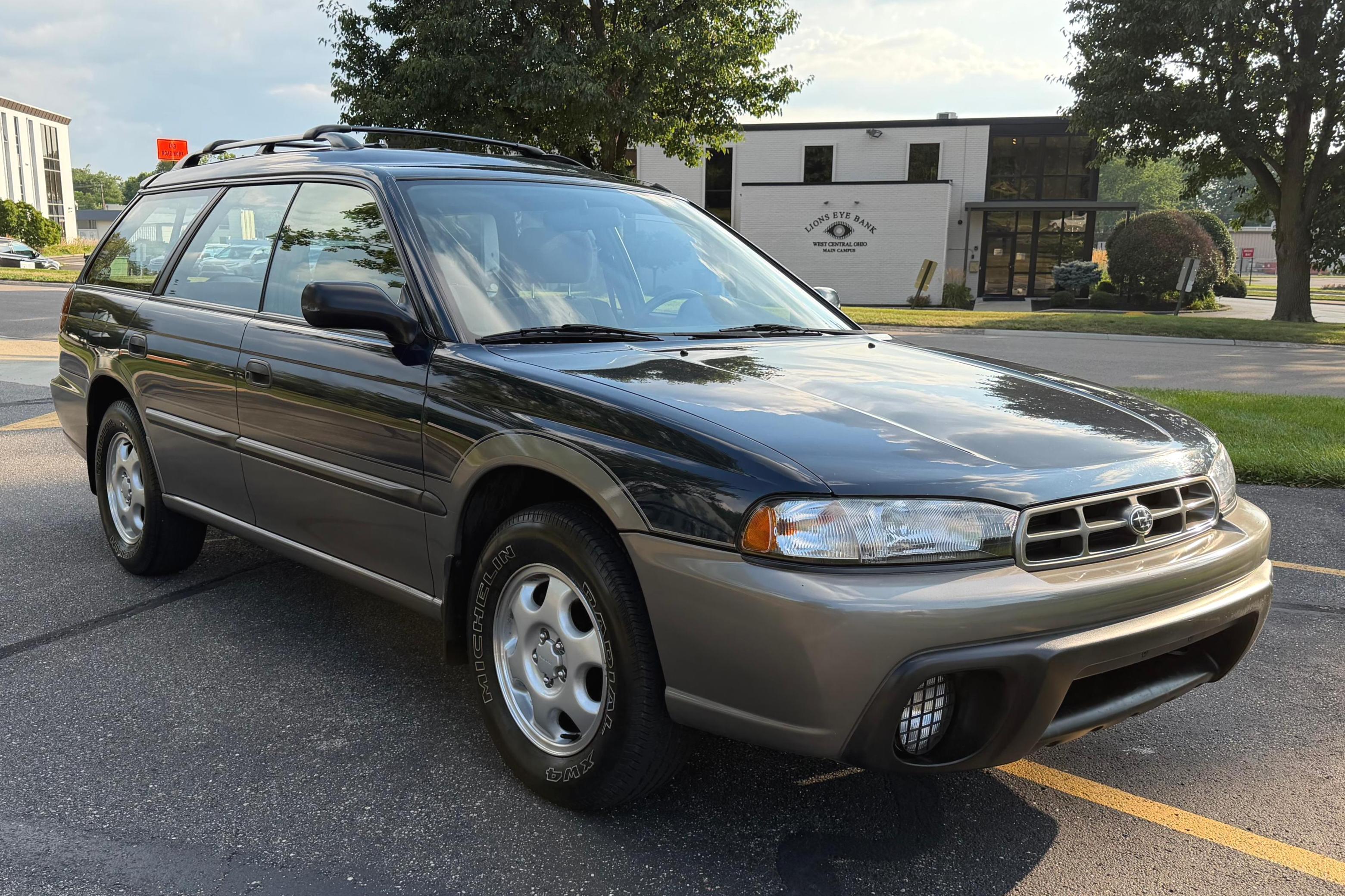 1996 Subaru Legacy sold at auction for $6,900