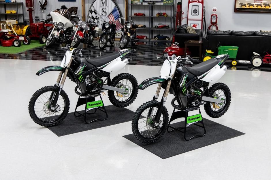 2009 Kawasaki KX sold at auction for $10,250