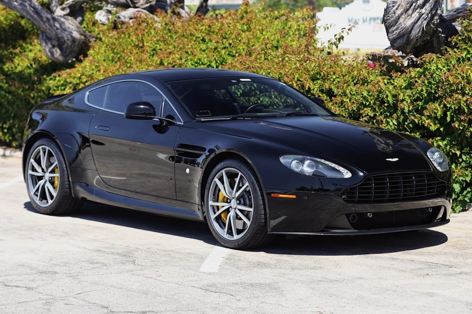 2014 Aston Martin V8 Vantage sold at auction for $47,250