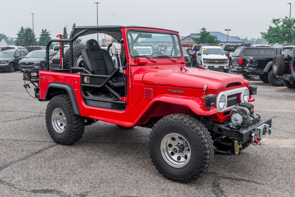 1977 Toyota Land Cruiser 40 Series sold at auction for $26,250