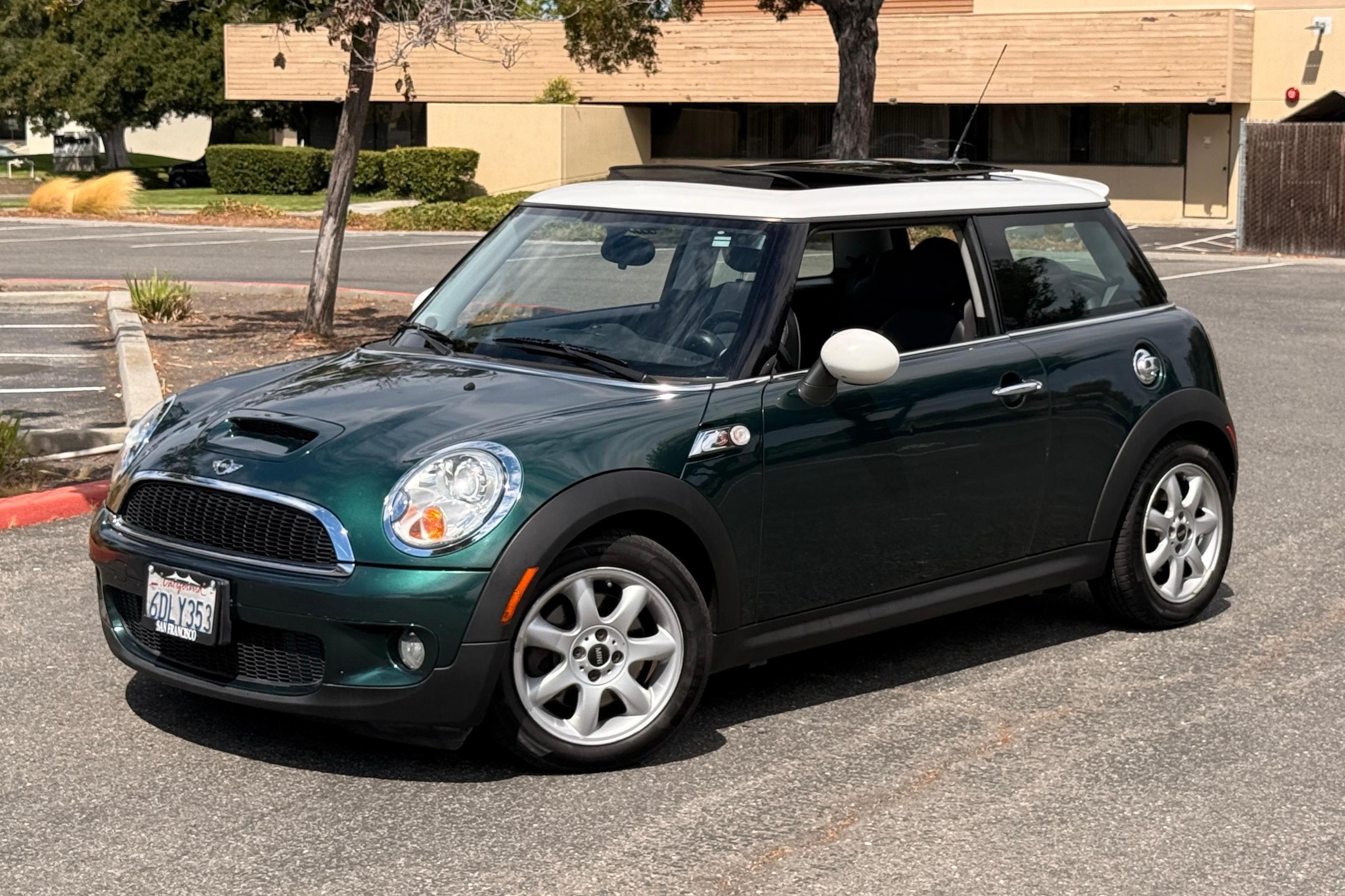 2008 Mini Cooper sold at auction for $4,308