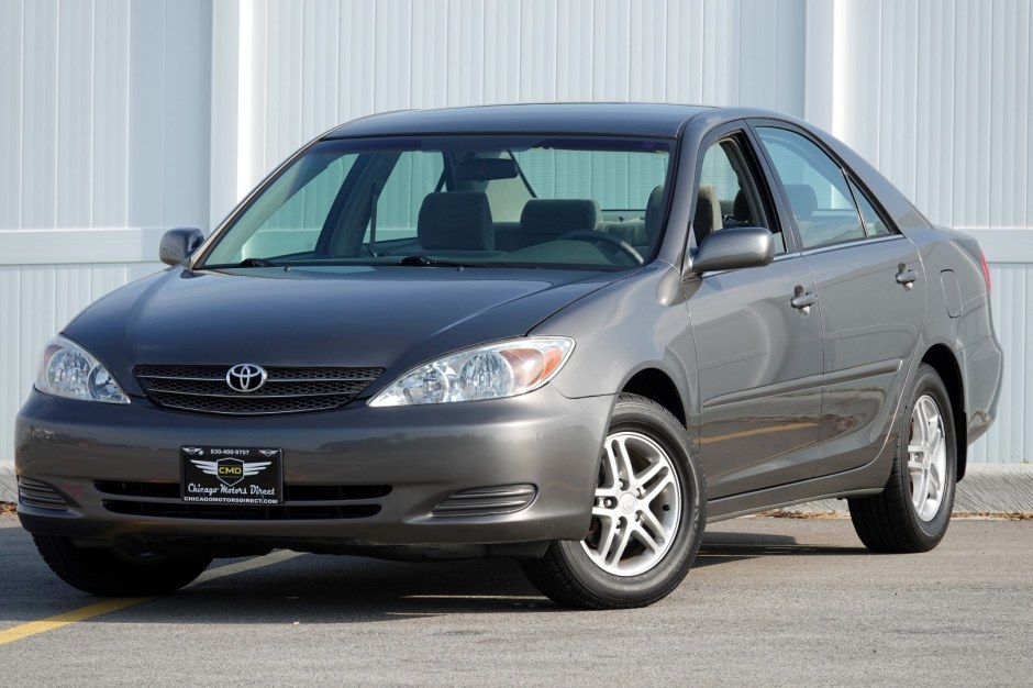 2002 Toyota Camry sold at auction for $13,000