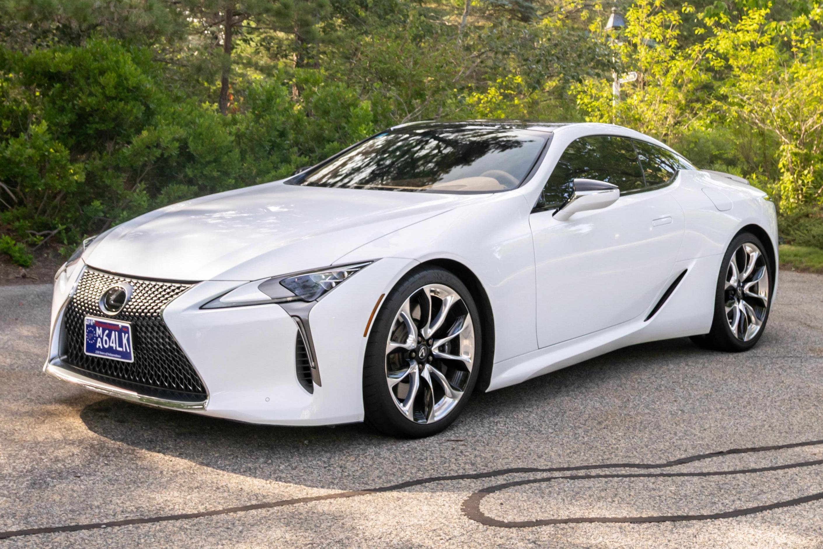 2019 Lexus LC sold at auction for $80,000